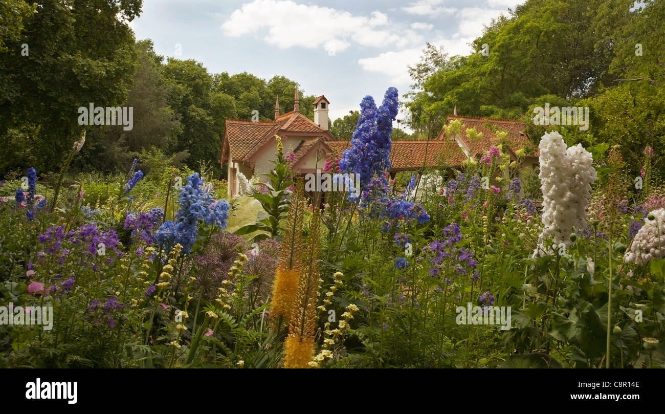 Isola d'anatra Cottage, San Jame's Park, London, Regno Unito. Foto Stock