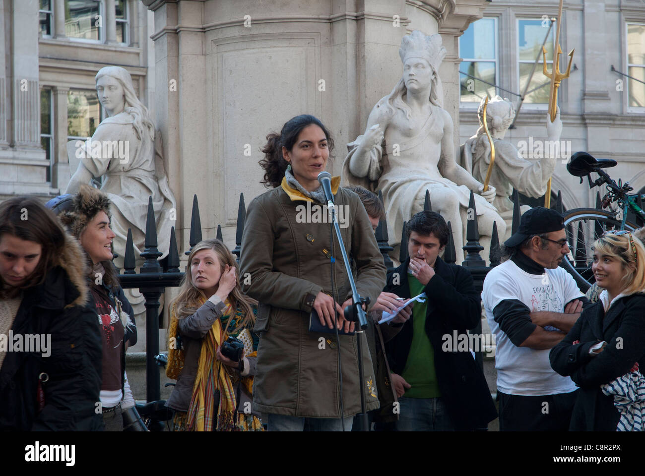 Anti-capitalista protestare vicino alla borsa di Londra Foto Stock