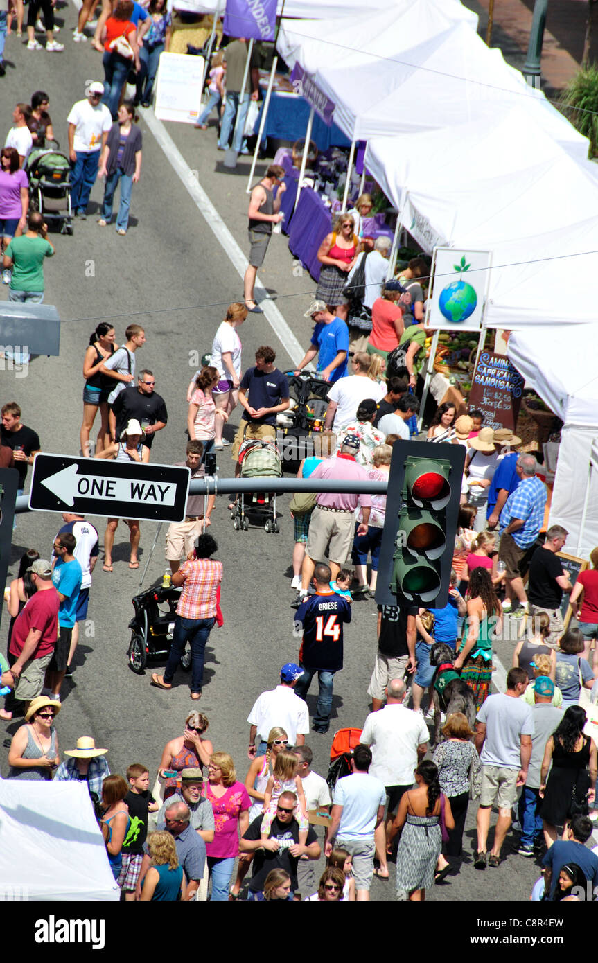 Mercato del sabato in Idaho Street (intersezione con 8th Street), Downtown Boise Foto Stock