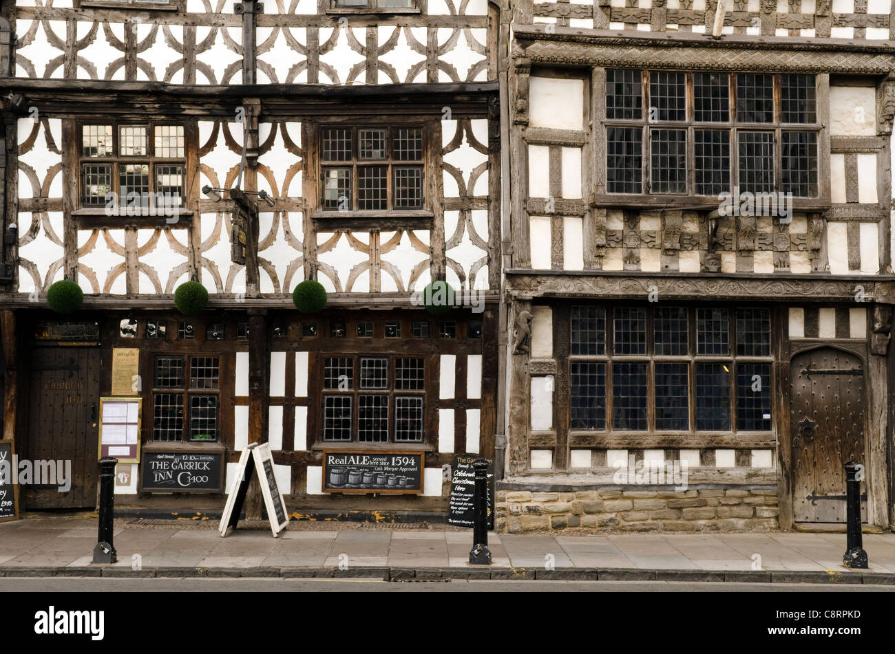 Il Garrick Inn è un palazzo del XIV secolo legno storico edificio incorniciati in Stratford Upon Avon Warwickshire, Regno Unito Foto Stock
