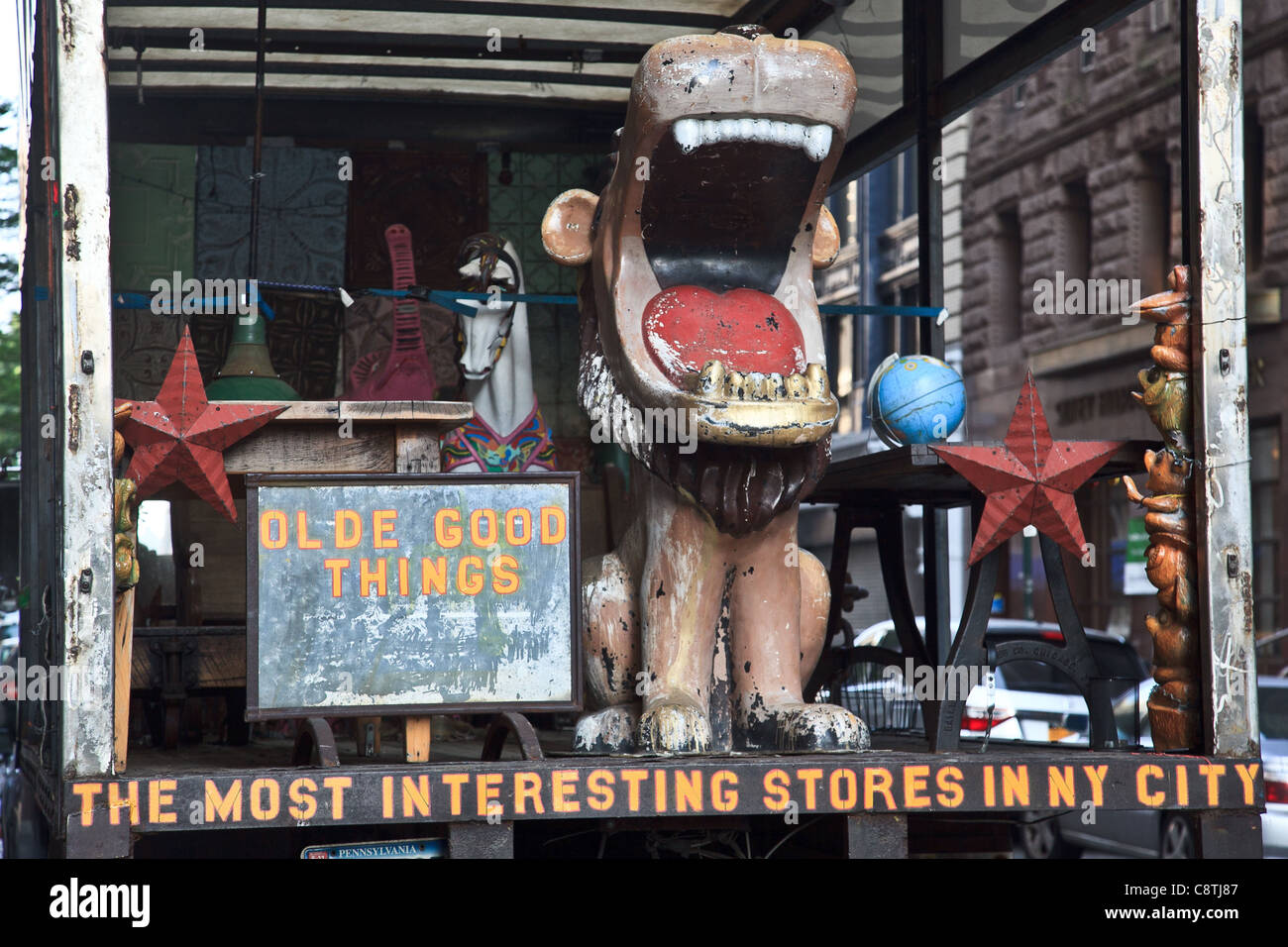 I più interessanti negozi di New York City - negozio di antiquariato chiamato Olde buone cose Foto Stock