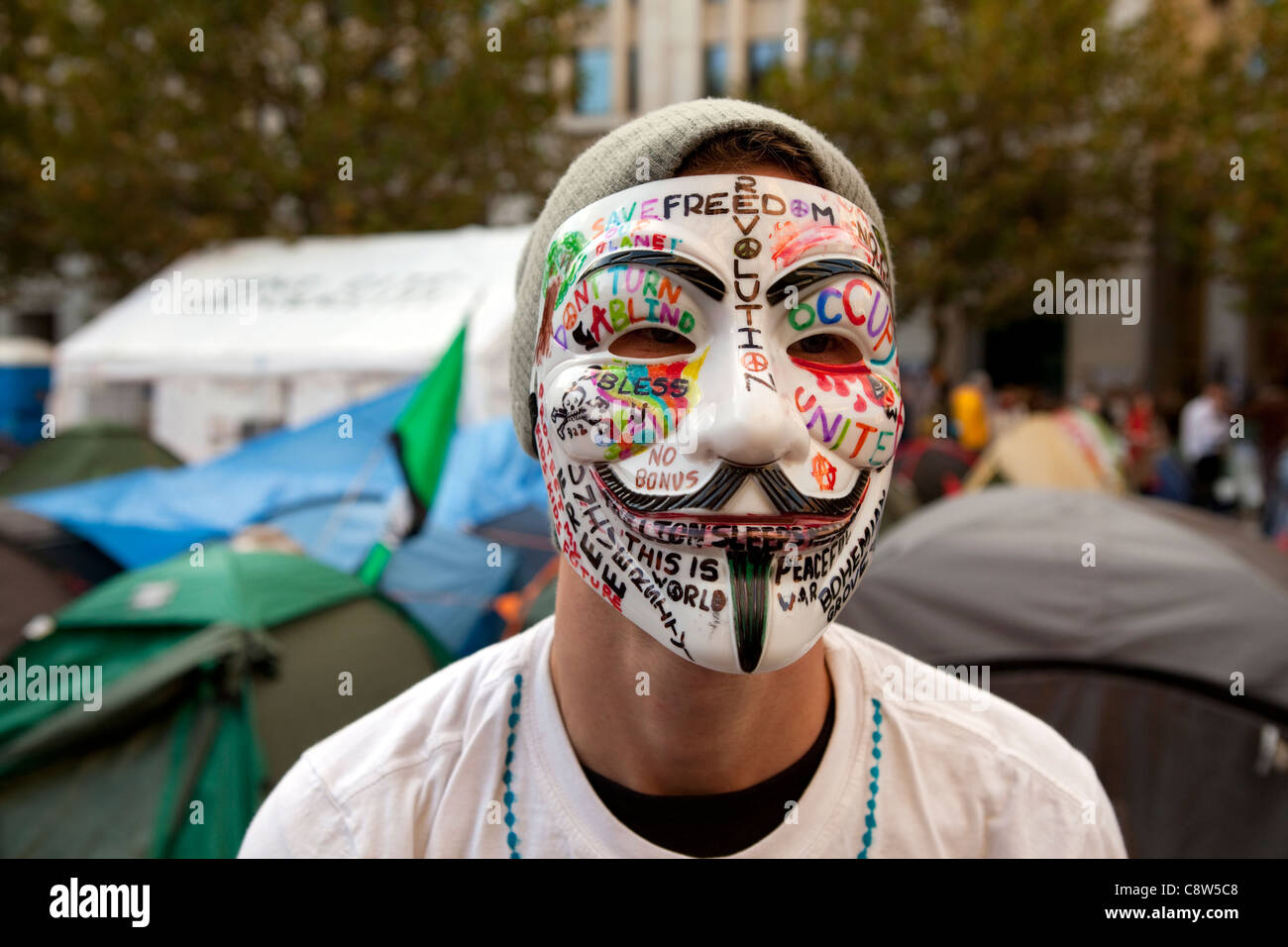 La cattedrale di St Paul e anti-capitalista manifestanti camp. Foto Stock