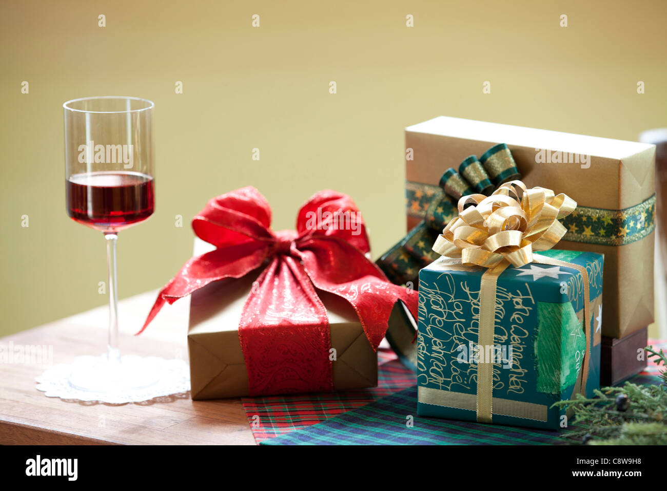 Decorazione di regali di Natale e Wingless Foto Stock
