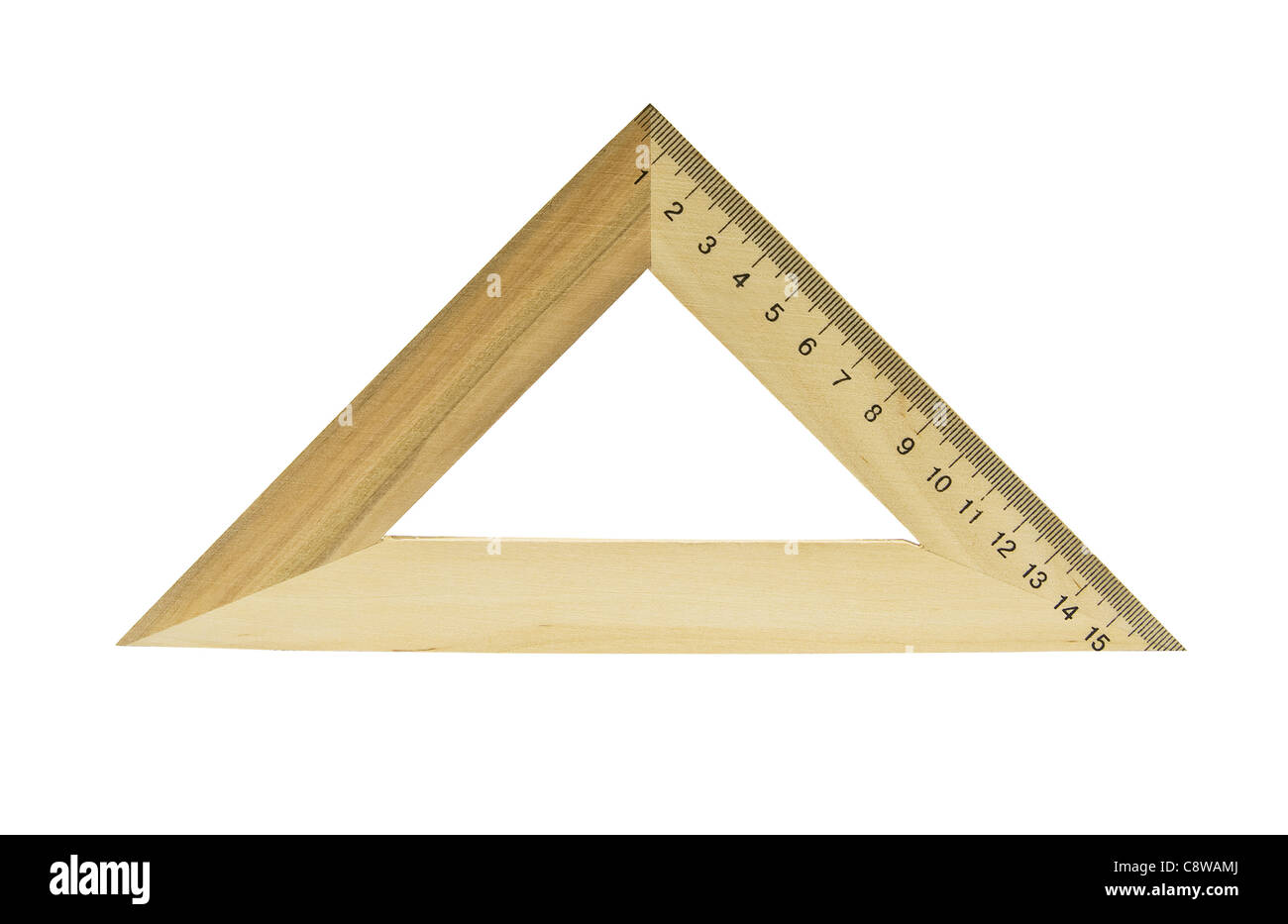 Il triangolo in legno è isolato su sfondo bianco Foto Stock