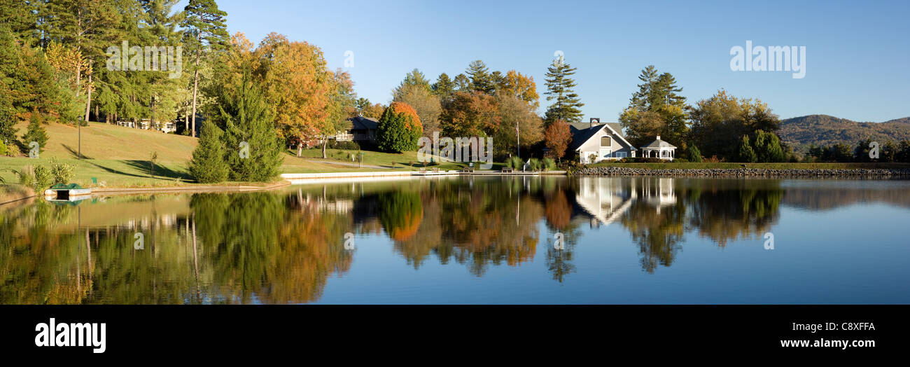 Villaggio Deerlake (immagine panoramica) - Brevard, North Carolina, STATI UNITI D'AMERICA Foto Stock