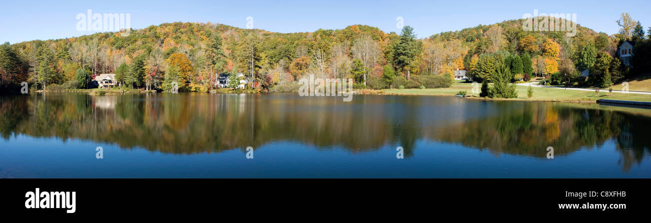 Villaggio Deerlake (immagine panoramica) - Brevard, North Carolina, STATI UNITI D'AMERICA Foto Stock