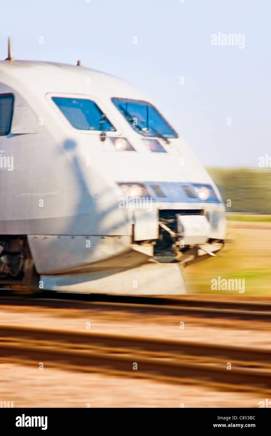 Treno ad alta velocità (sfocatura) Foto Stock