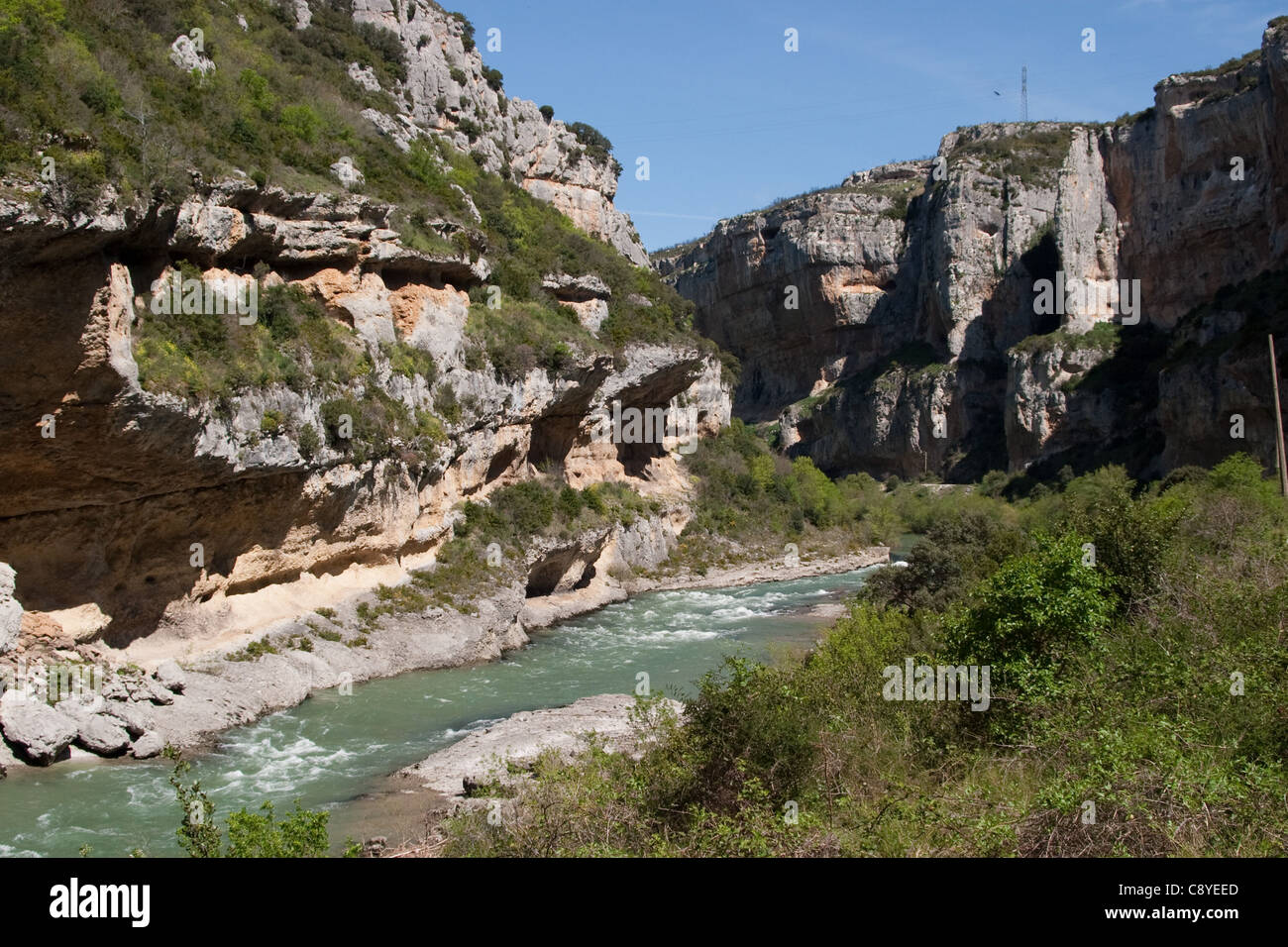 La Foz de Lumbier gorge in Aragona, Spagna, è un ottimo posto per vedere il grifone e avvoltoi egiziano Foto Stock