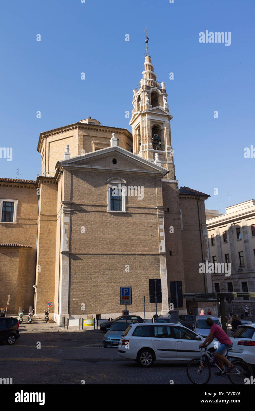 Ancona Italia - Chiesa del Santo Sacramento, John Fitzgerald Kennedy Square. Foto Stock