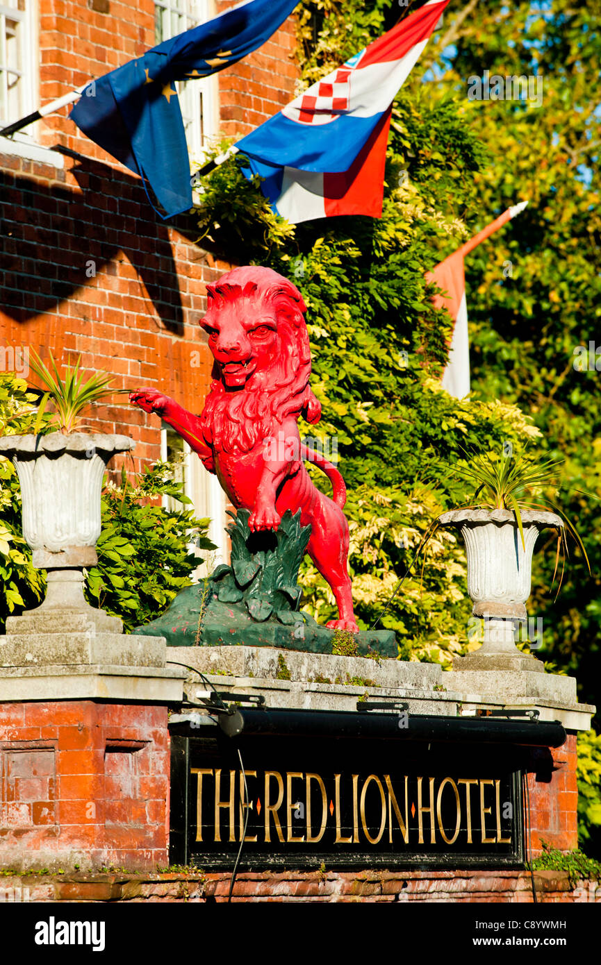 Pub Red Lion, Henley on Thames, Oxfordshire, Regno Unito Foto Stock