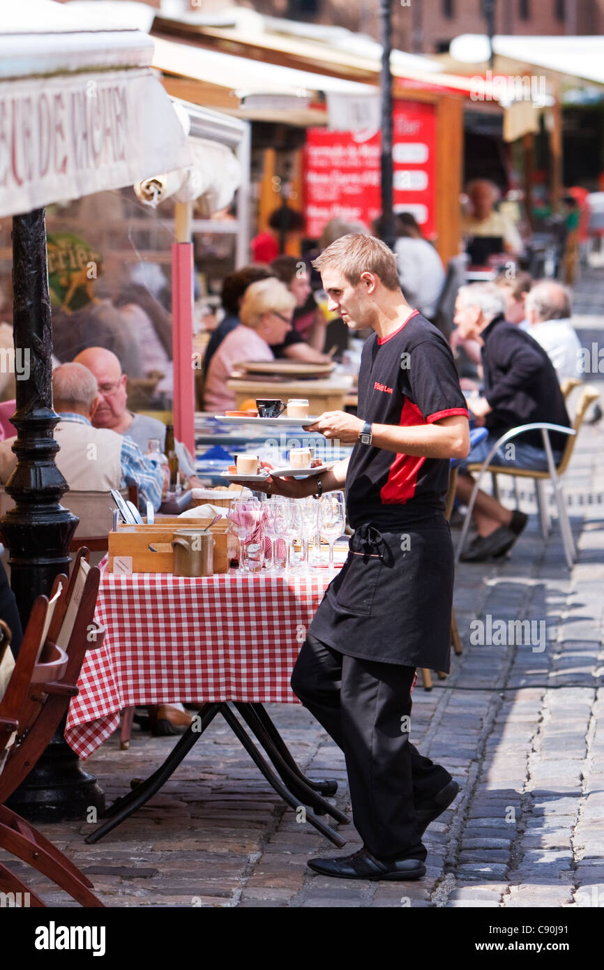 Quai Belu in Amiens Francia Foto Stock