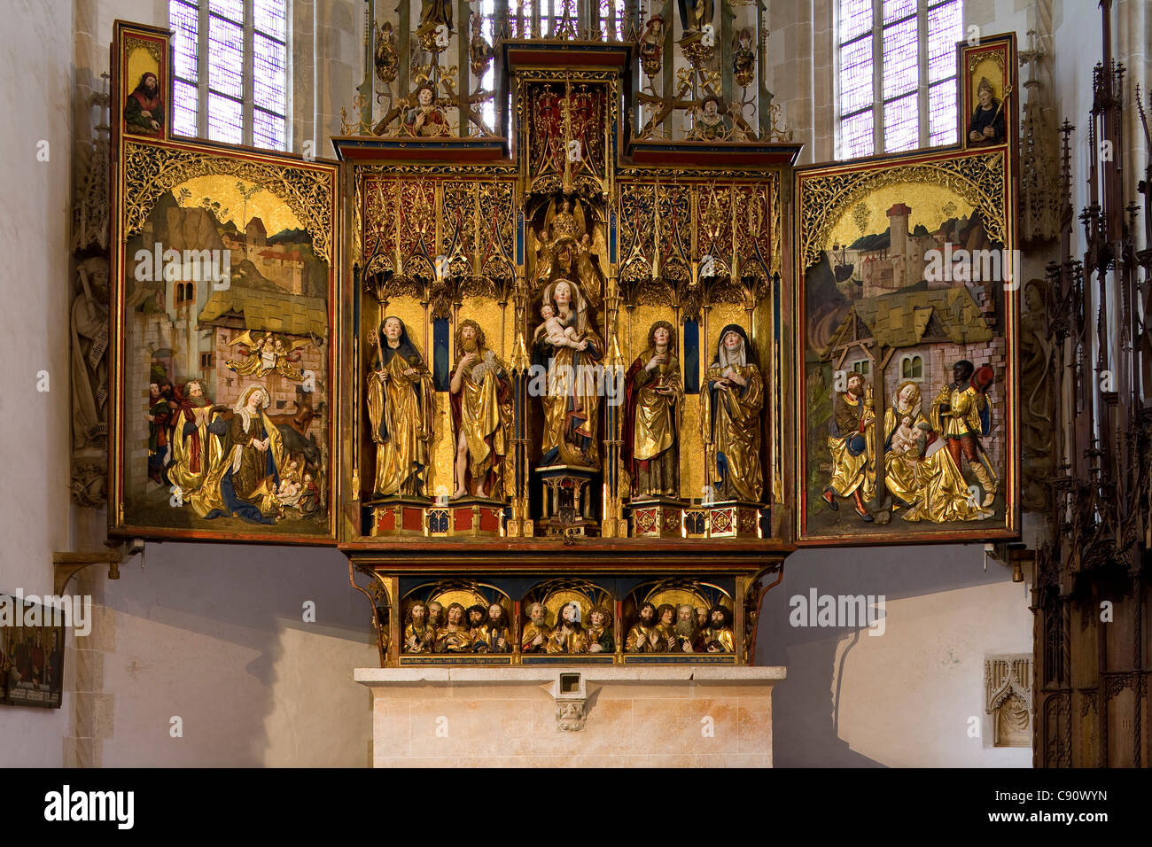 Altare maggiore nel coro del monastero di Blaubeuren, Blaubeuren, Baden-Wuerttemberg, Germania, Europa Foto Stock