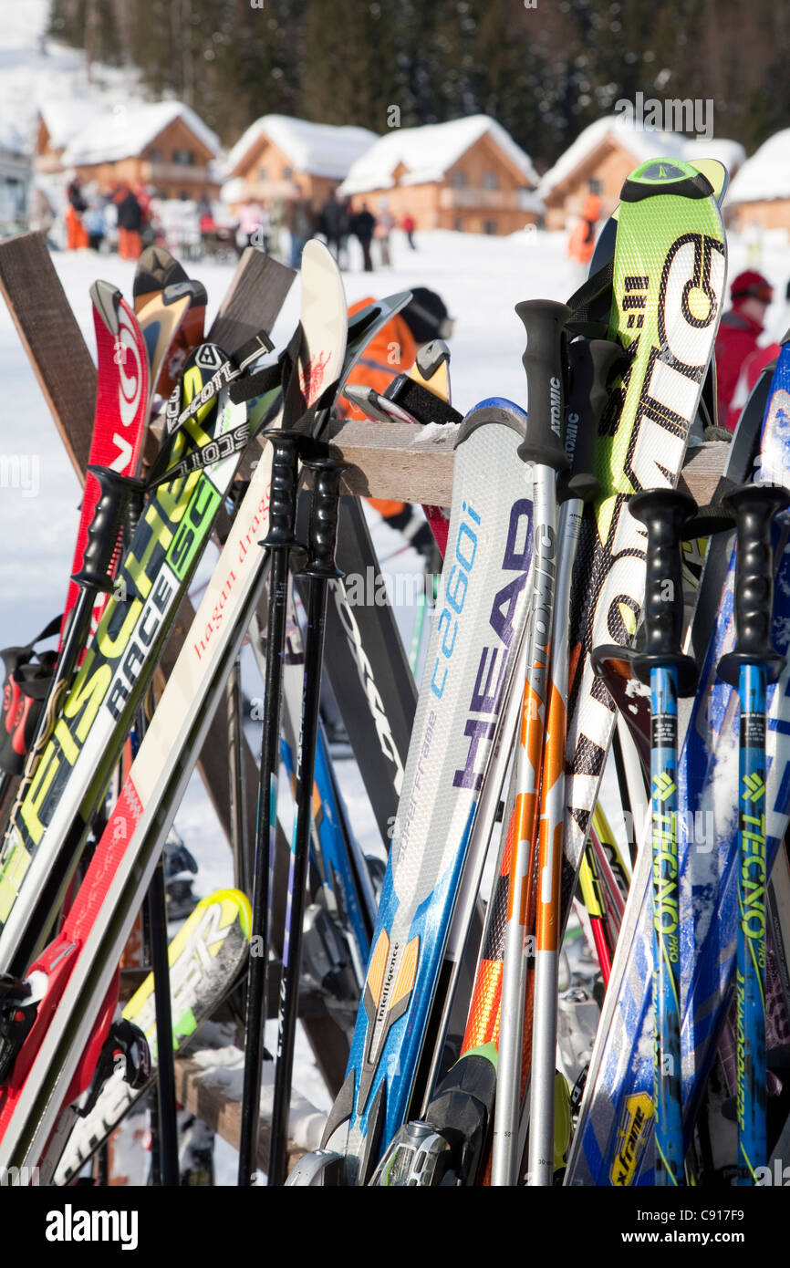 Il perdente Mountain ski area è un ben sviluppato resort per gli sport invernali. Foto Stock