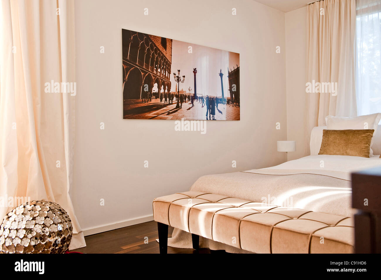 Stampa fotografica in camera da letto, Amburgo, Germania Foto Stock