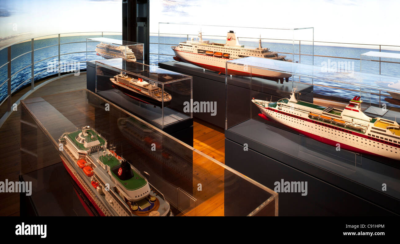 Modello di navi passeggeri a livello internazionale il Museo Marittimo di Amburgo, città anseatica di Amburgo, Germania, Europa Foto Stock