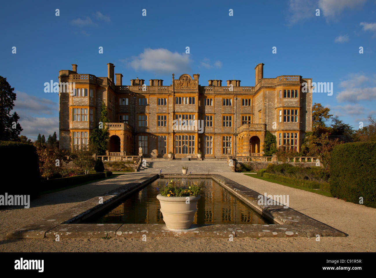 Eynsham Hall in stile giacobino mansion, North Leigh, Oxfordshire, Inghilterra Foto Stock