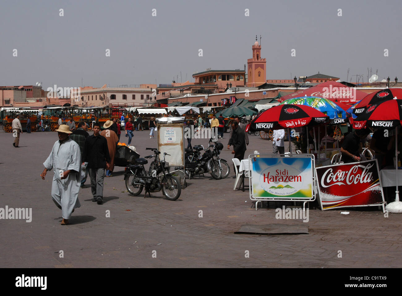 Piazza Jemaa el Fna a Marrakech, Marocco. Foto Stock