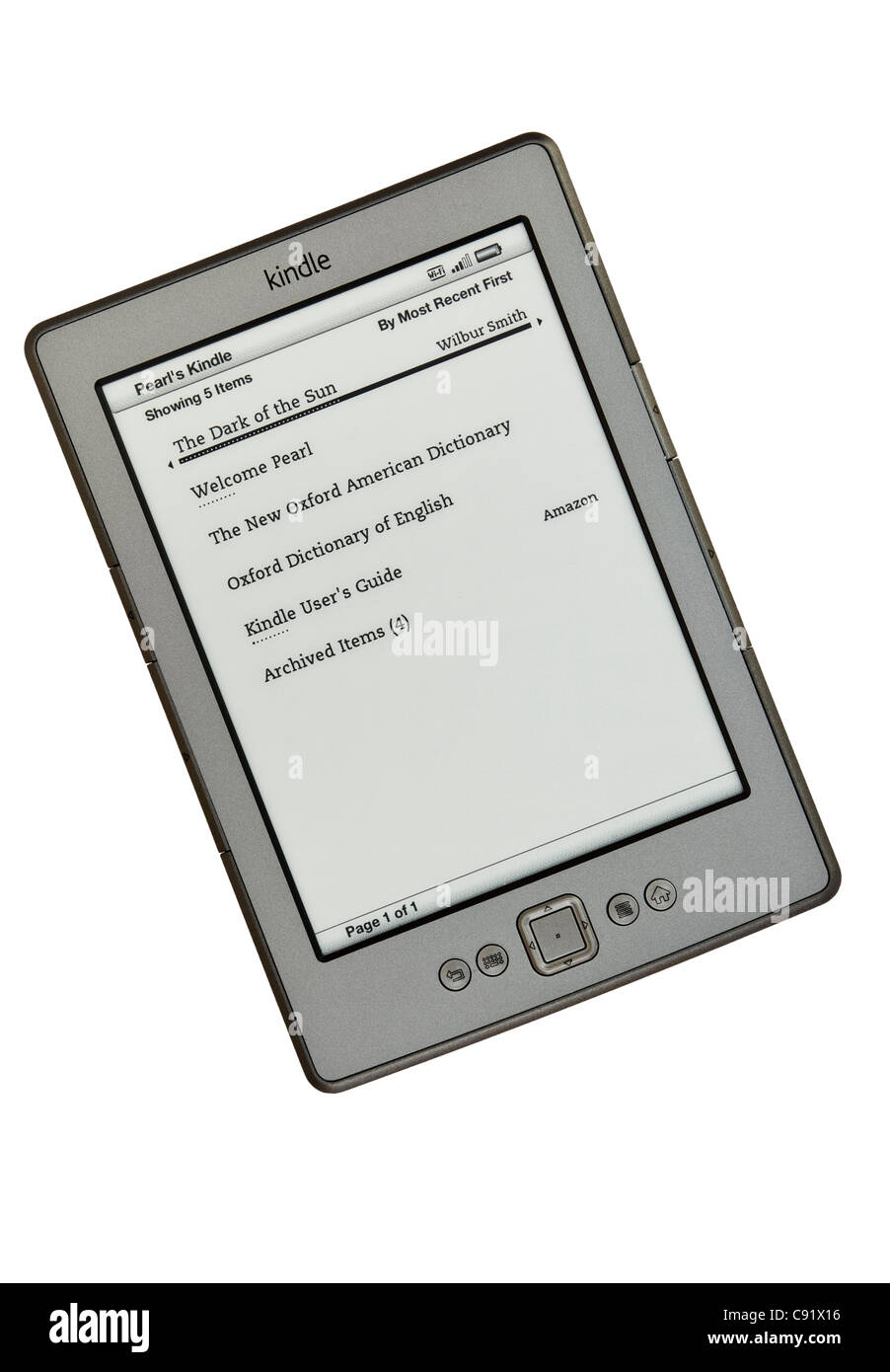 Nuovo Wifi Amazon Kindle reader di ebook libri lista pagina su uno sfondo bianco. Inghilterra, Regno Unito, Gran Bretagna Foto Stock