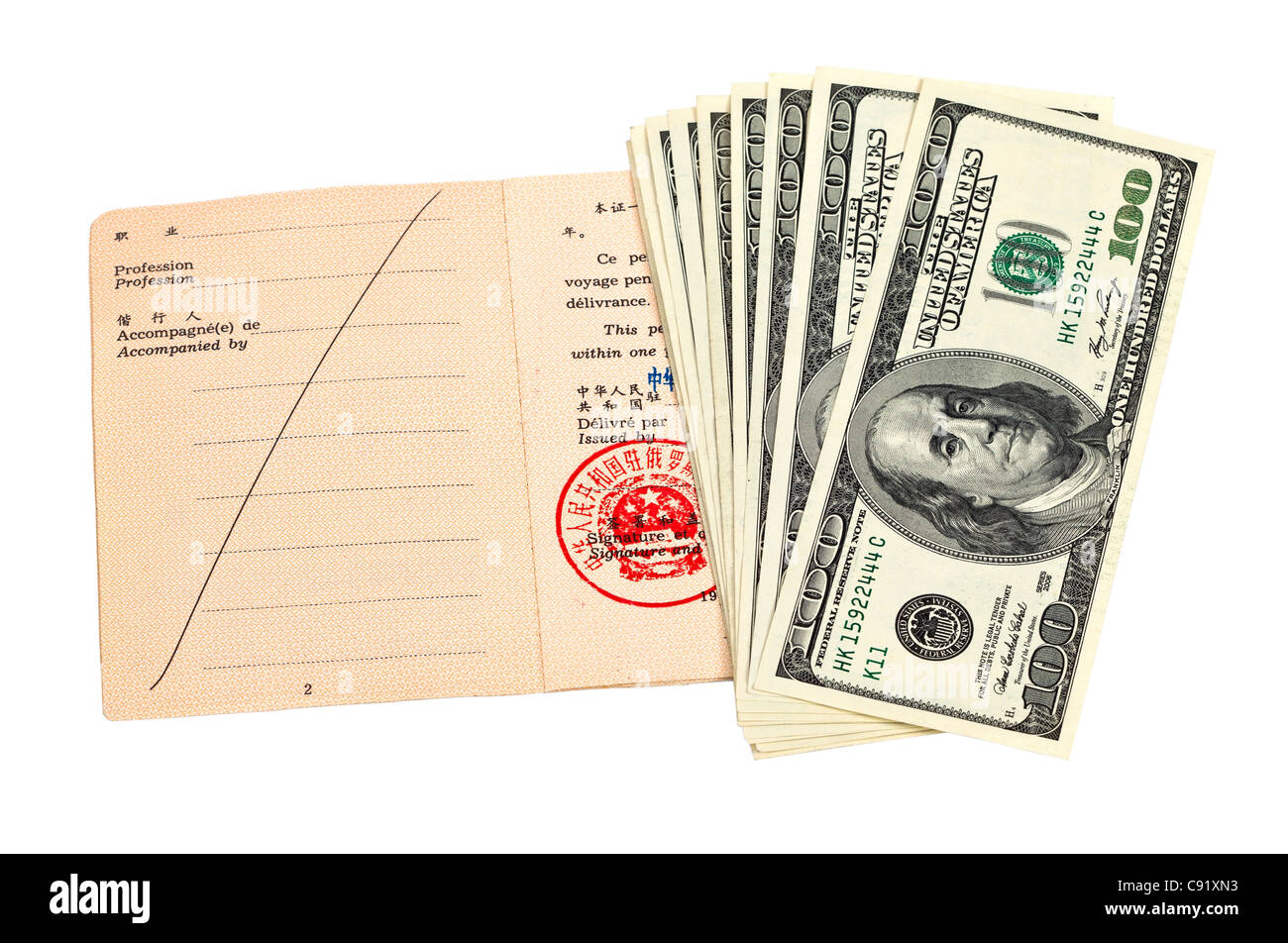 Il cinese permesso di viaggio e in dollari USA su bianco Foto Stock