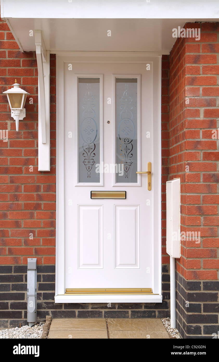 Moderno stile esecutivo di plastica bianca della porta anteriore Foto Stock