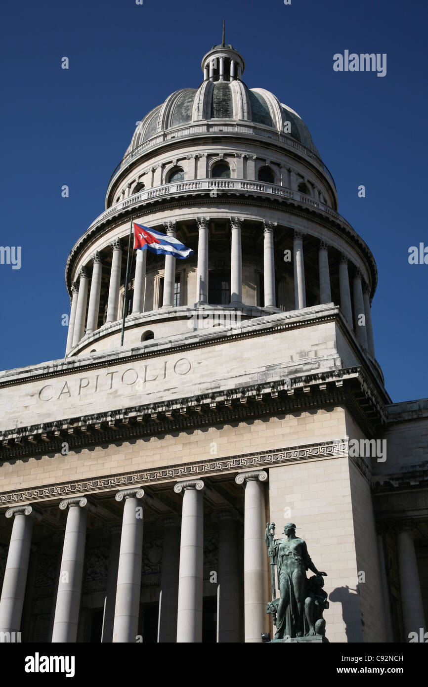 La cupola del Capitol nazionale al Paseo del Prado a l'Avana, Cuba. Foto Stock