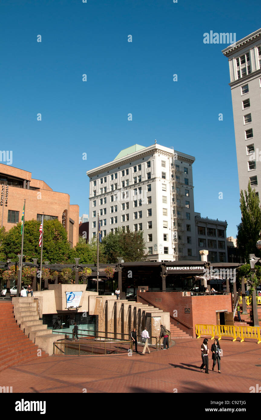 Portland Pioneer Courthouse Square Oregon negli Stati Uniti Foto Stock