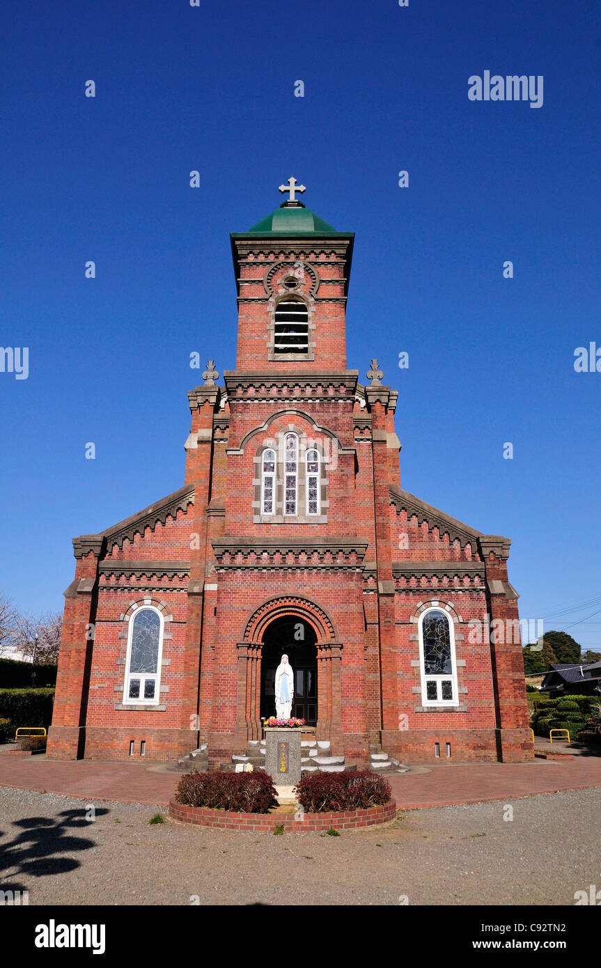 Il Tabira chiesa cattolica fu costruito nel 1918 in un Western stile architettonico. Foto Stock