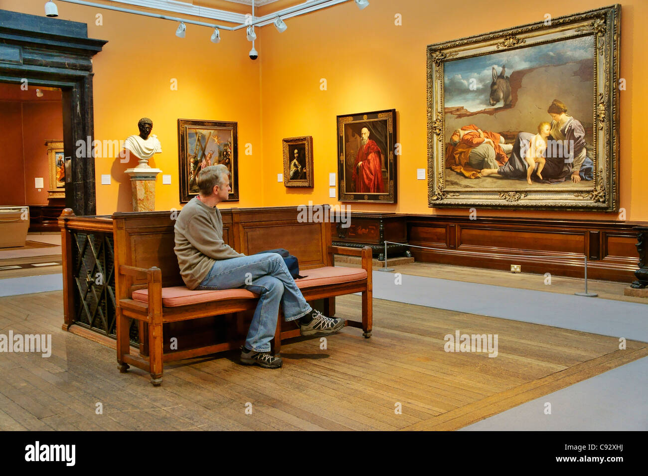 Olio vittoriano dipinti della collezione permanente esposizione. Birmingham Museum & Art Gallery Interior, REGNO UNITO Foto Stock