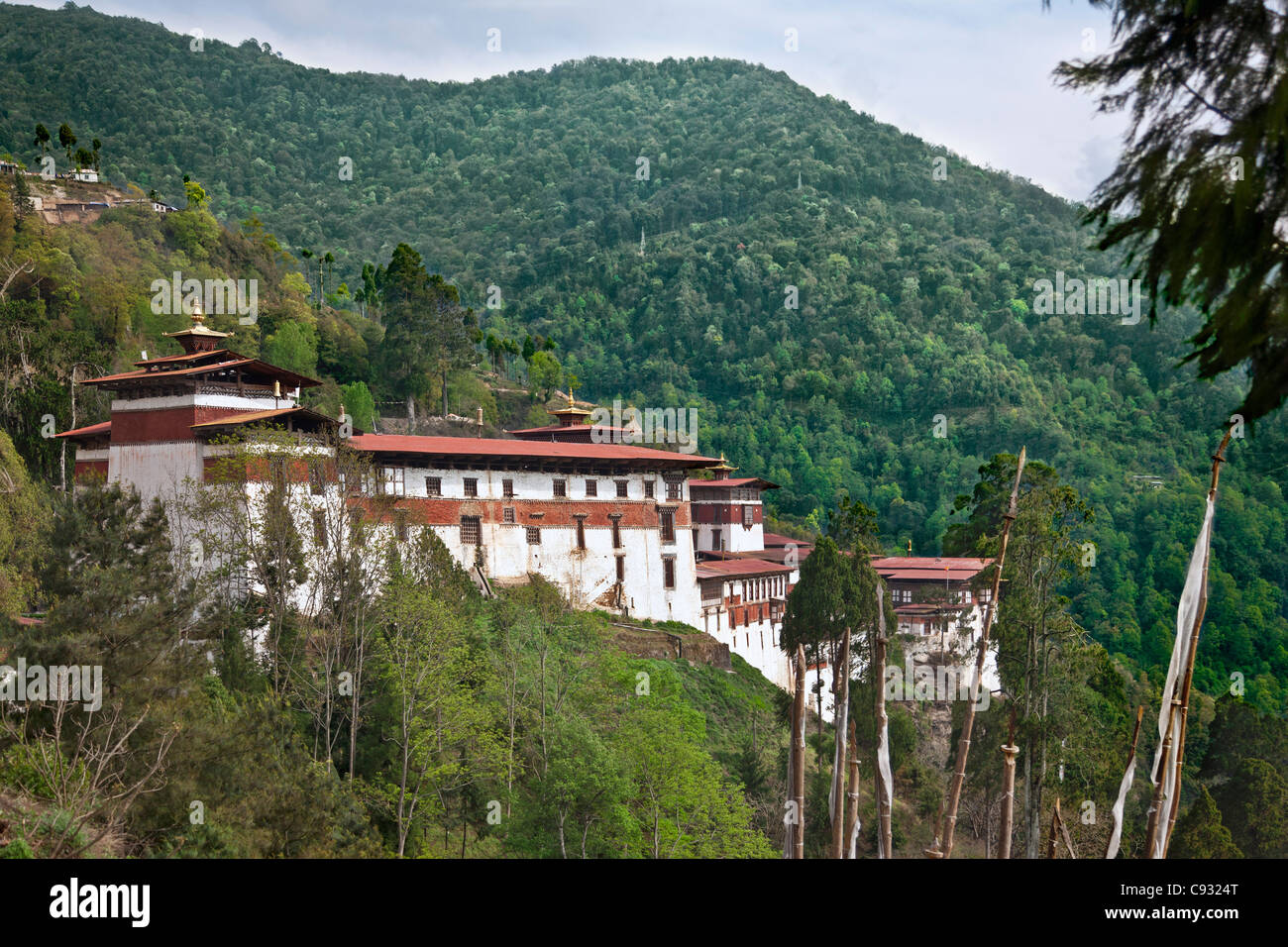 Il Trongsa Dzong, o fortezza fu costruita nel 1640s. Foto Stock