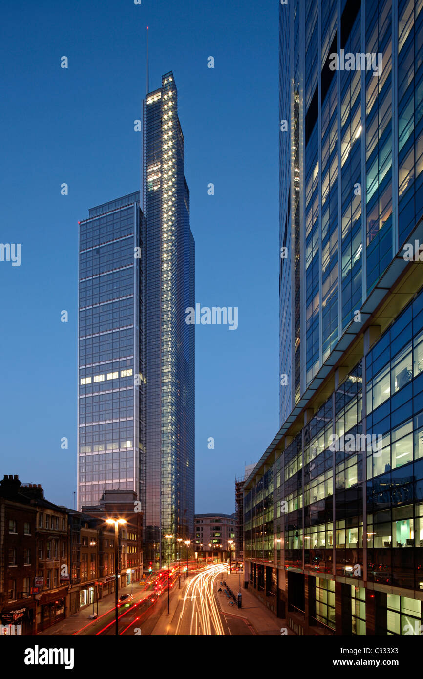 Il Heron Tower è il grattacielo più recente nella città di Londra e attualmente il piщ alto uno era ben. Foto Stock
