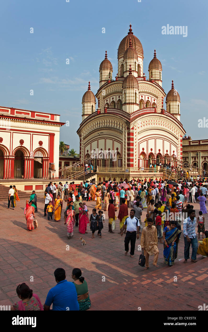 Il Dakshineswar Kali tempio nella periferia nord di Kolkata è stata fondata nel 1855 da Rani Rashmani. Foto Stock