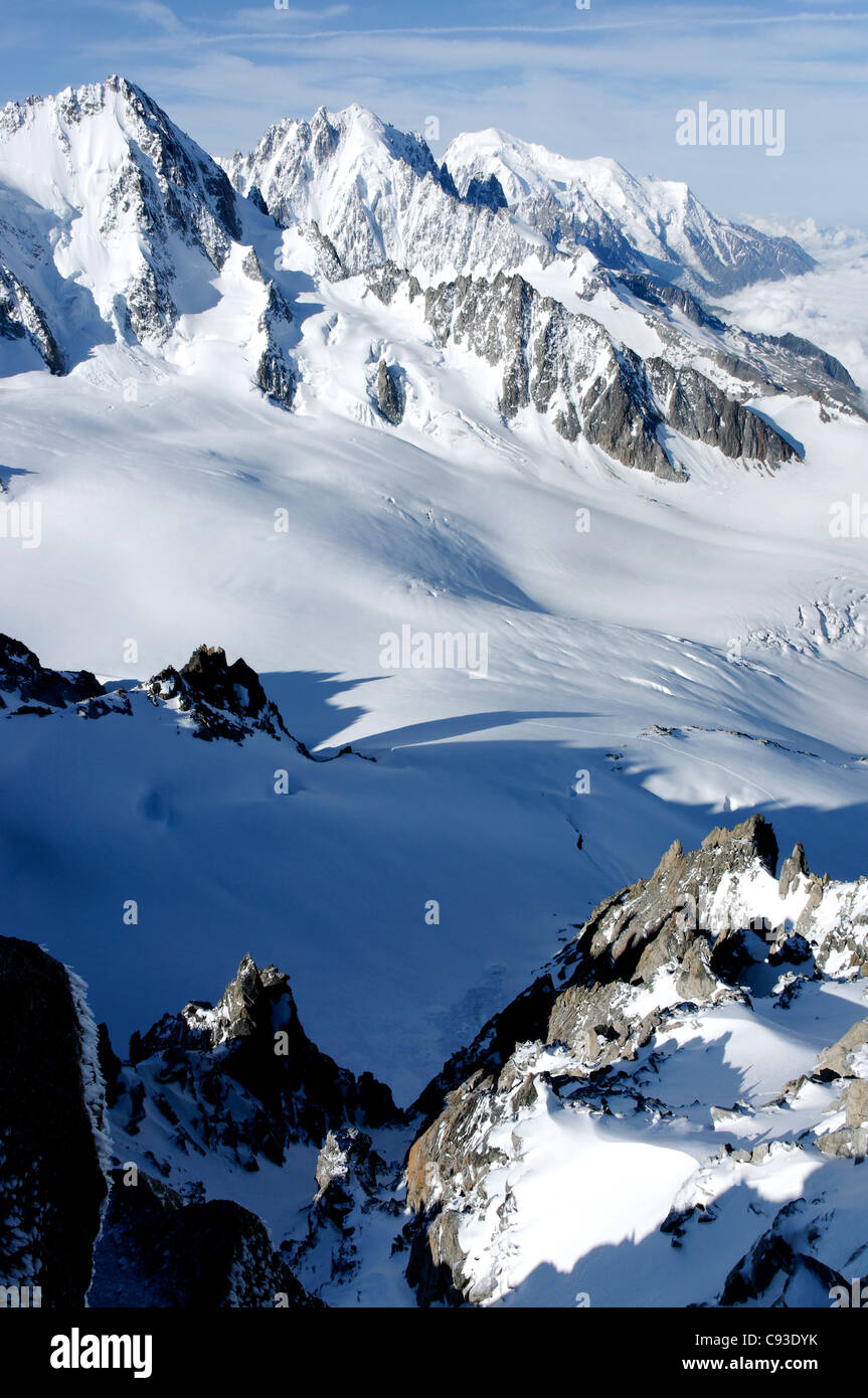 Il massiccio del Monte Bianco visto dall'Aiguille du Tour Francia Foto Stock