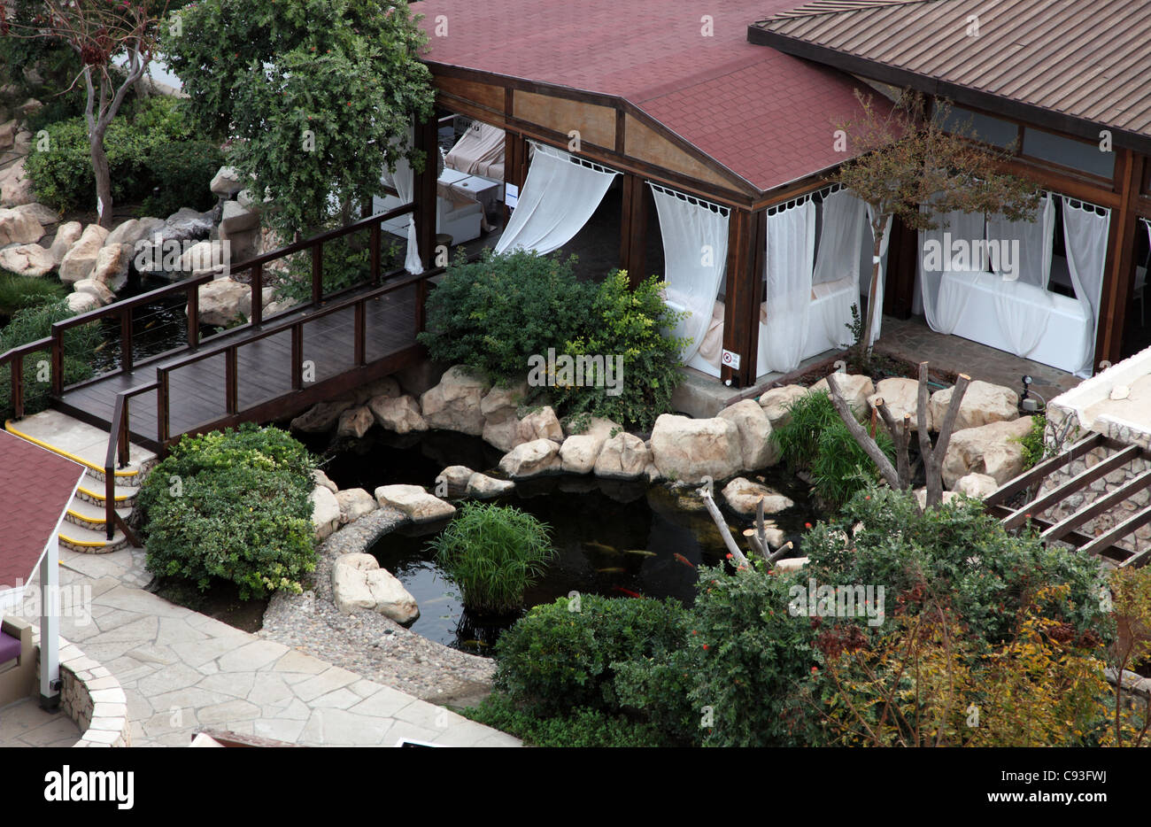 Carpe Koi Pool, Capo Bay Hotel di Cipro Foto Stock