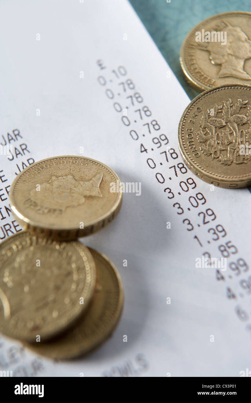 Fino al ricevimento e delle monete metalliche in euro Foto Stock