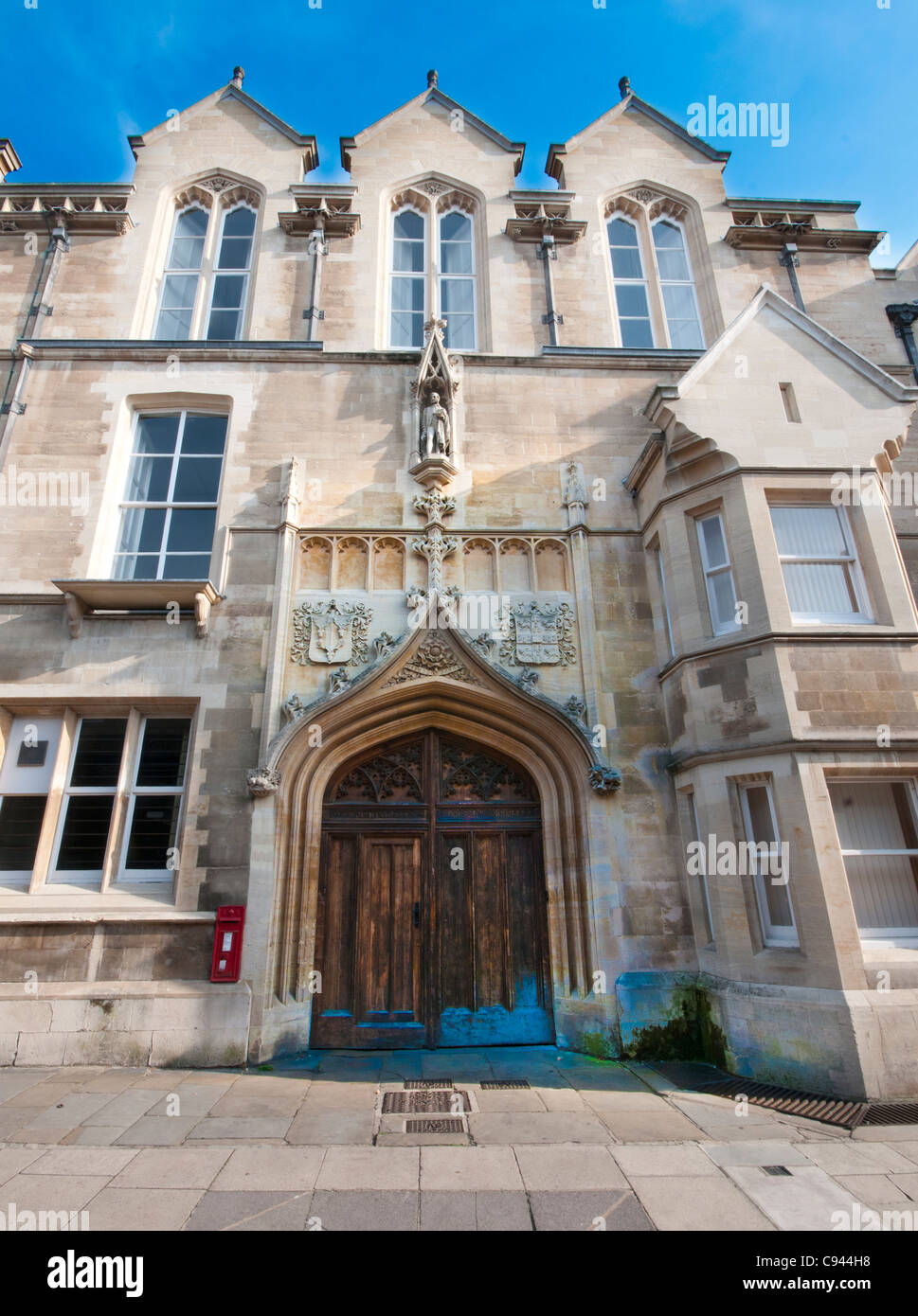 Ingresso anteriore e la facciata del famoso Cavendish laboratori, università di Cambridge, Inghilterra. Foto Stock
