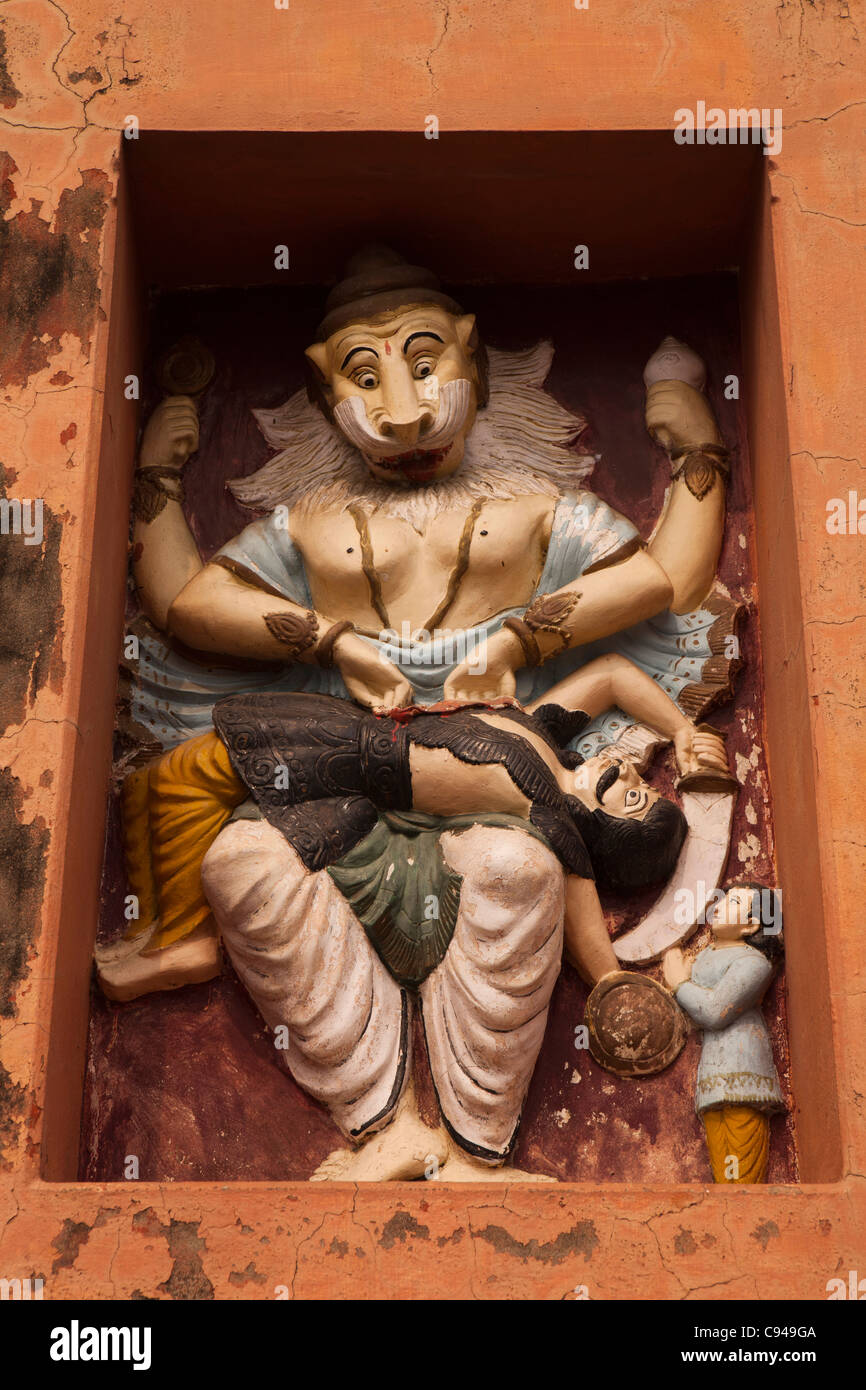 India, Assam, Guwahati, Navagraha Hill, Nabahraha Mandir statua di Narasingha, uomo-lion, quarta incarnazione ofVishnu Foto Stock