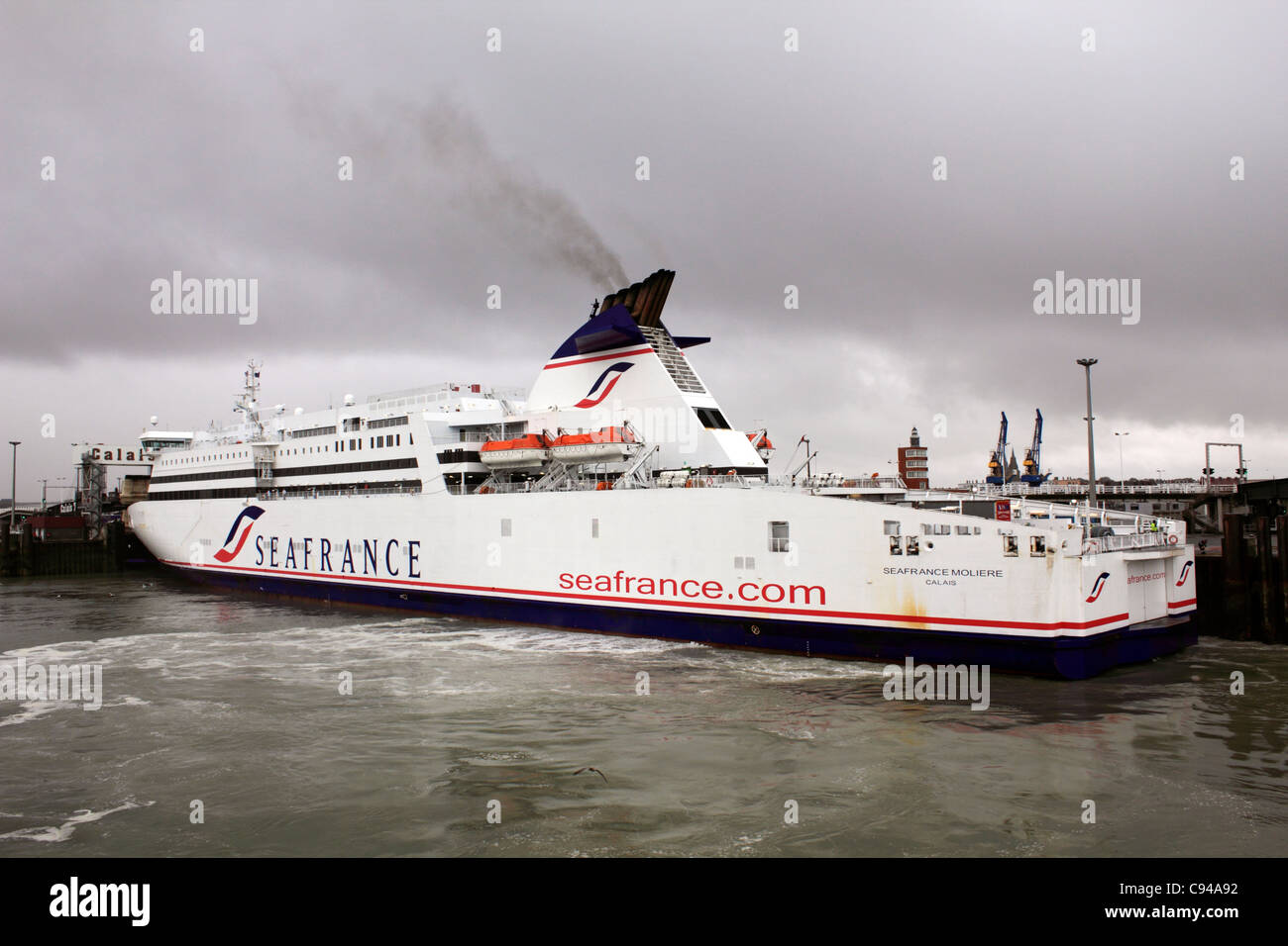 Seafrance traghetto nel porto di Calais Francia Foto Stock