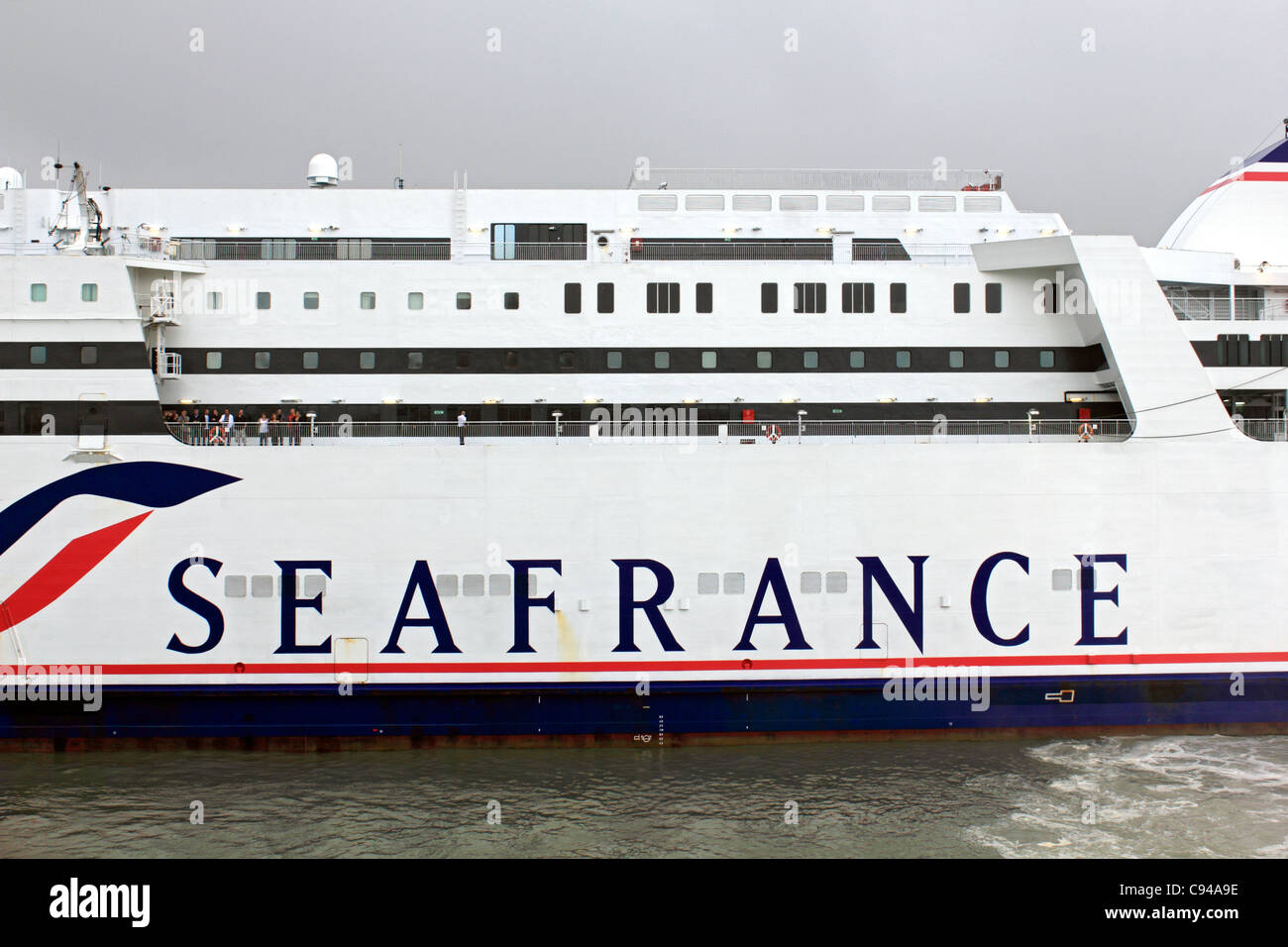 Seafrance traghetto nel porto di Calais Francia Foto Stock
