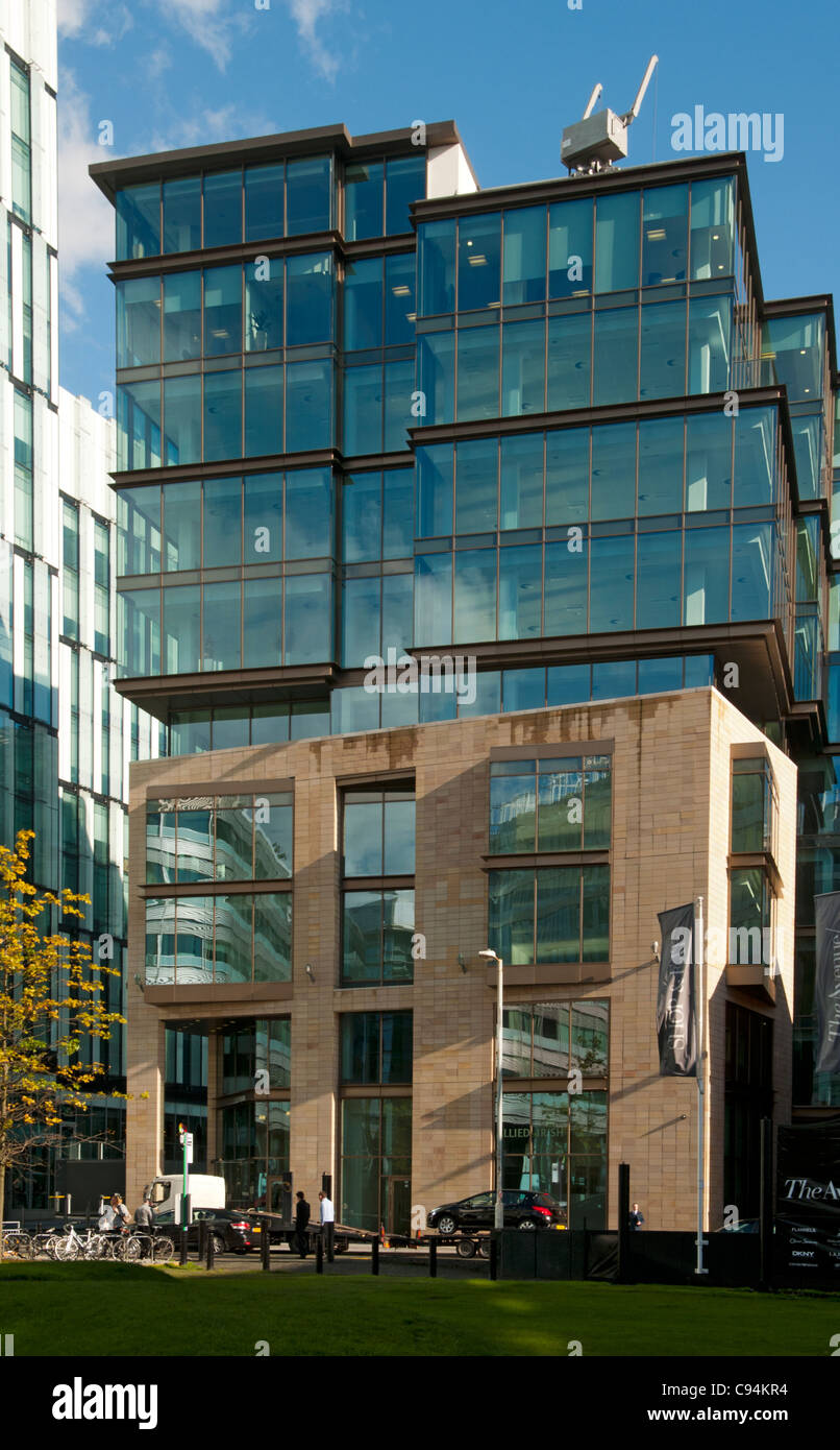 Vantage Point, Hardman Square, Spinningfields, Manchester, Inghilterra, Regno Unito Foto Stock