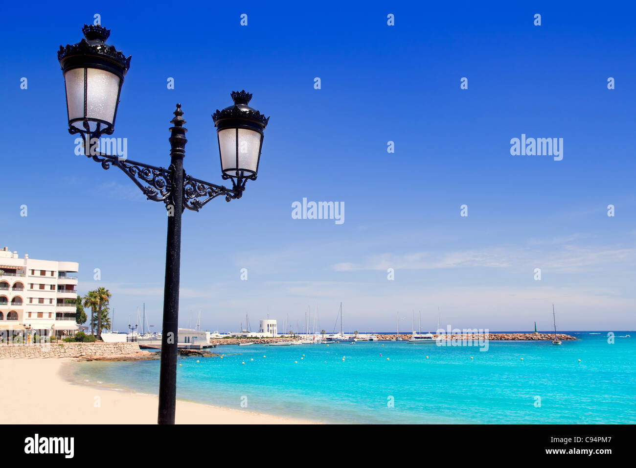 Ibiza Santa Eulalia del Rio mare turchese isola del Mediterraneo Foto Stock