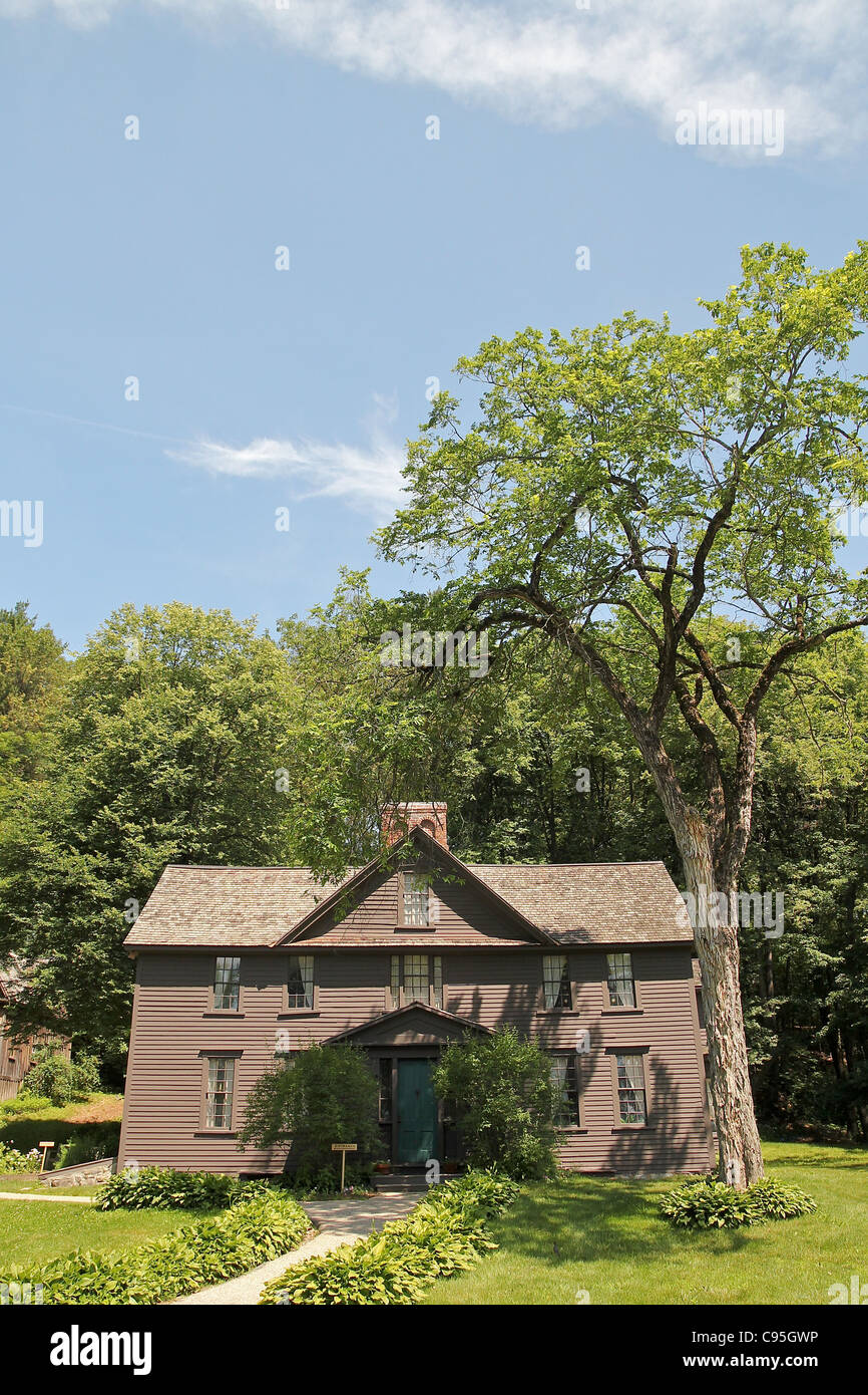 Orchard House, dove Louisa May Alcott scrisse "Piccole Donne". Concord, Massachusetts, Stati Uniti Foto Stock