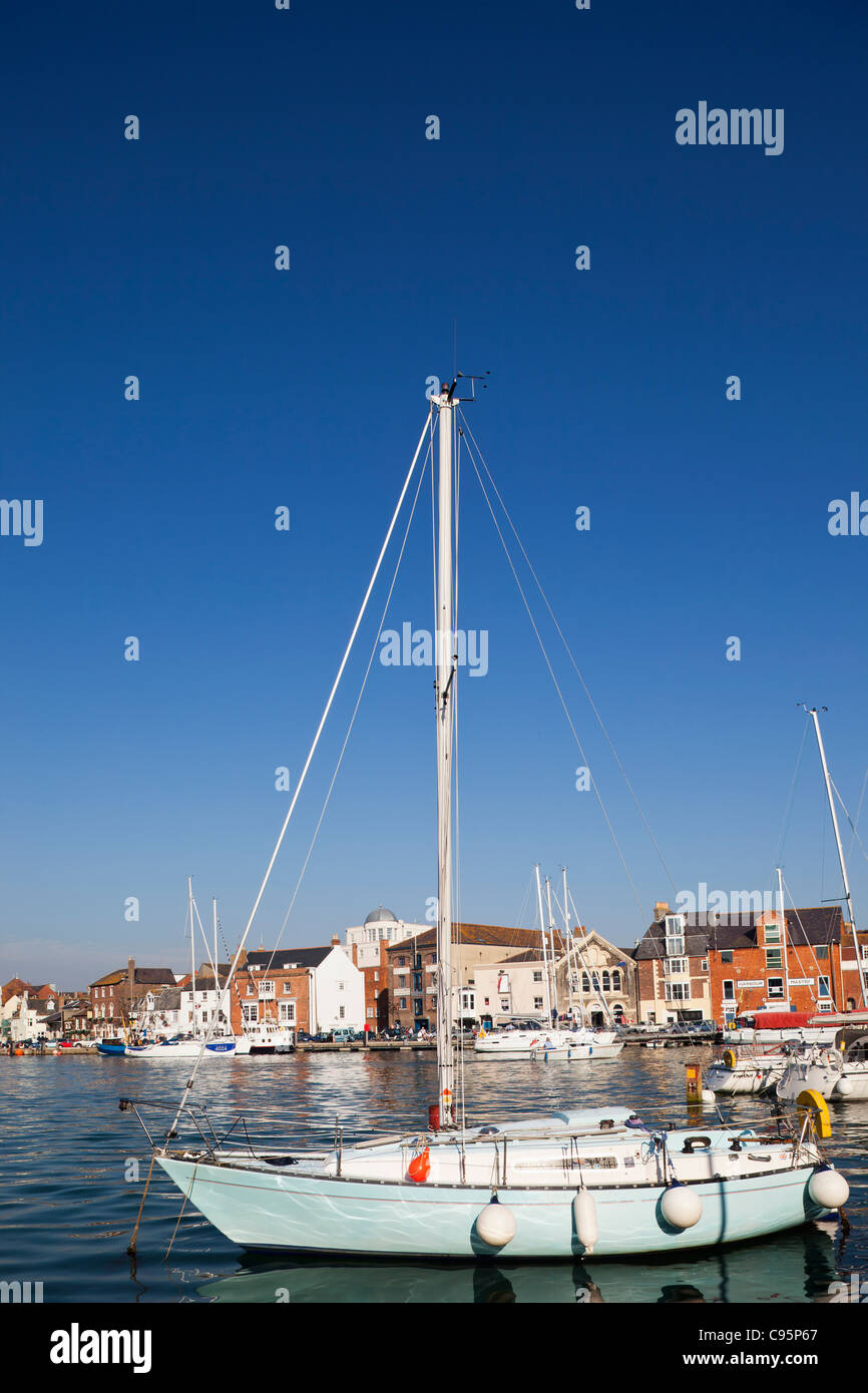 Inghilterra, Dorset, Weymouth, Waterfront Skyline Foto Stock