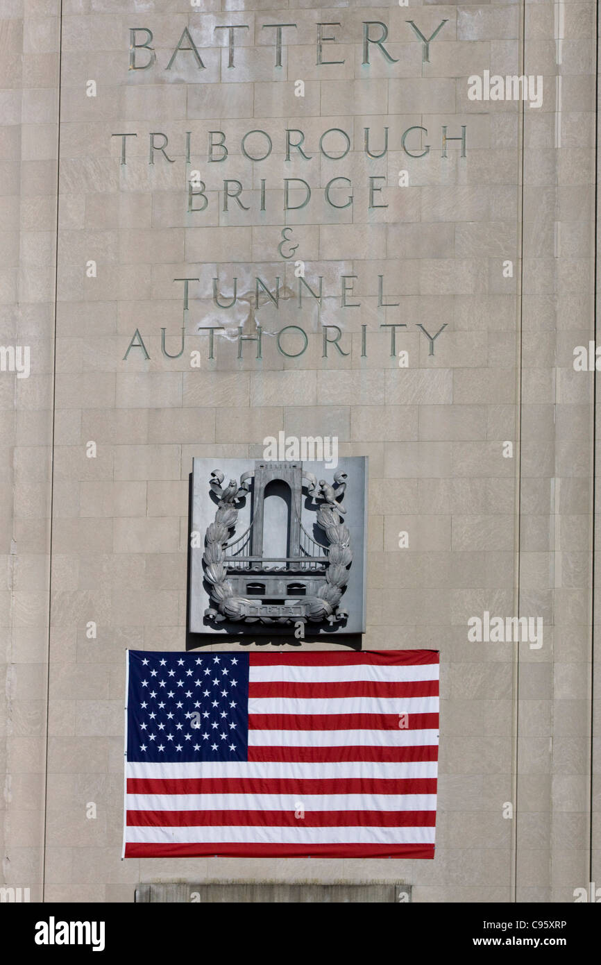 La batteria Triborough Bridge Autorità Tunnel Building di New York City Foto Stock
