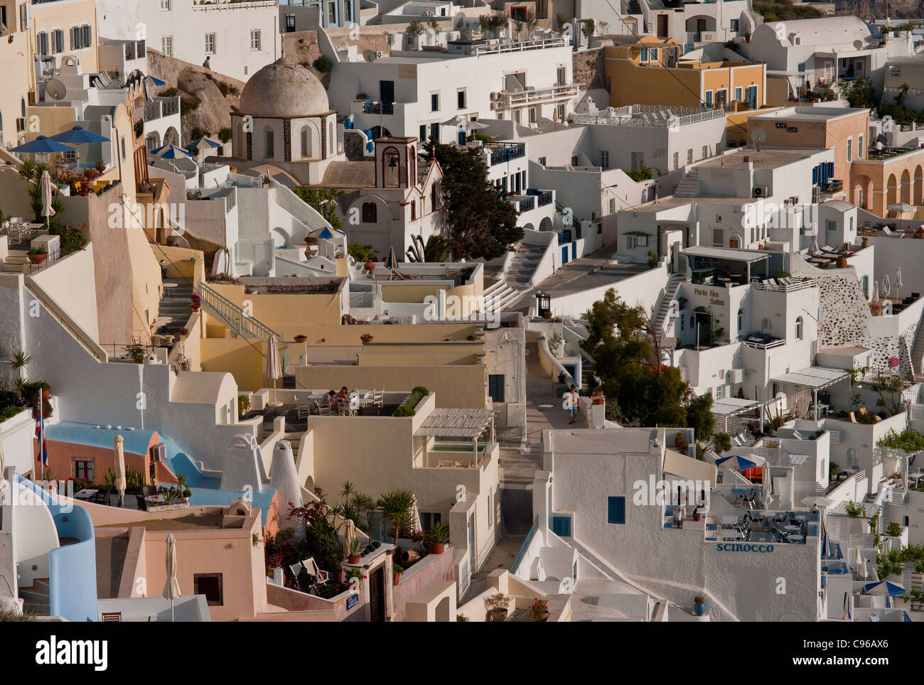 L' isola Greca di Thira noto anche come Santorini. Foto Stock
