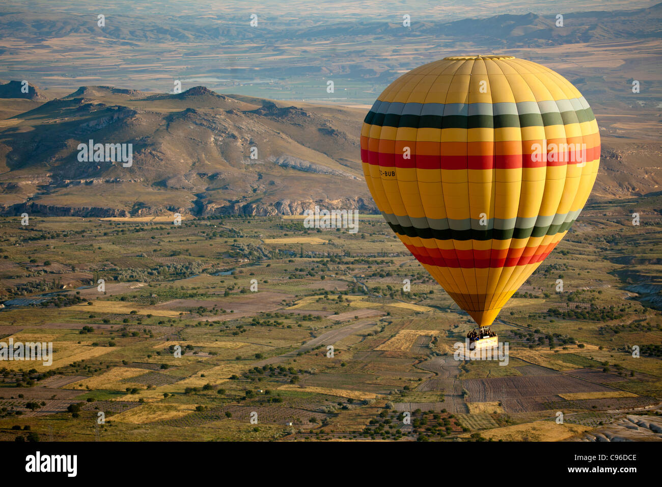 I palloni ad aria calda sulla Cappadocia, Turchia Foto Stock