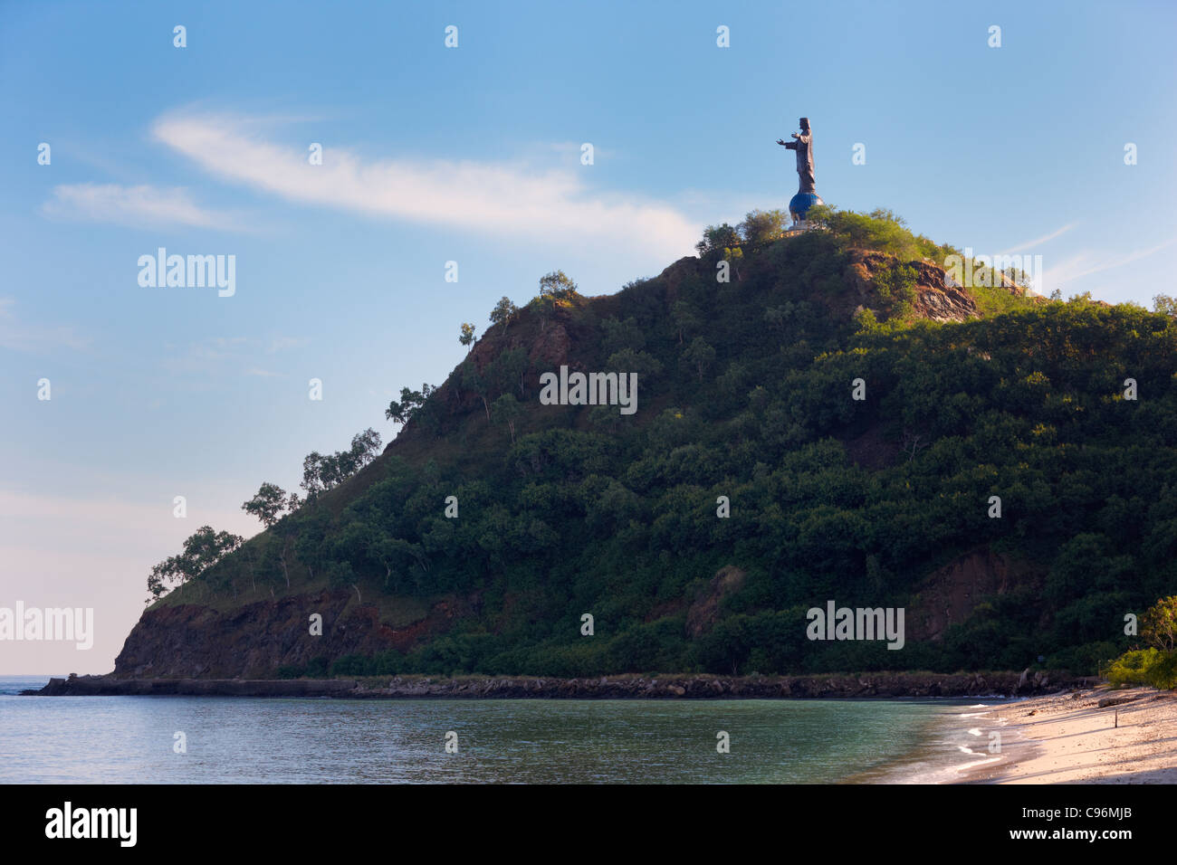 Statua di Cristo, Capo Fatucama, Dili, Timor Orientale, Sud Est asiatico Foto Stock