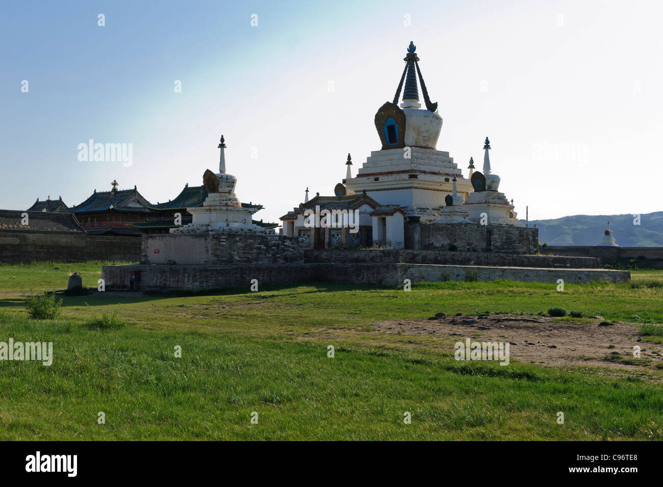 La stupa dorato di Erdene Zuu monastero (khiid) Karakorum, Mongolia. Unesco - Sito Patrimonio dell'umanità. Foto Stock