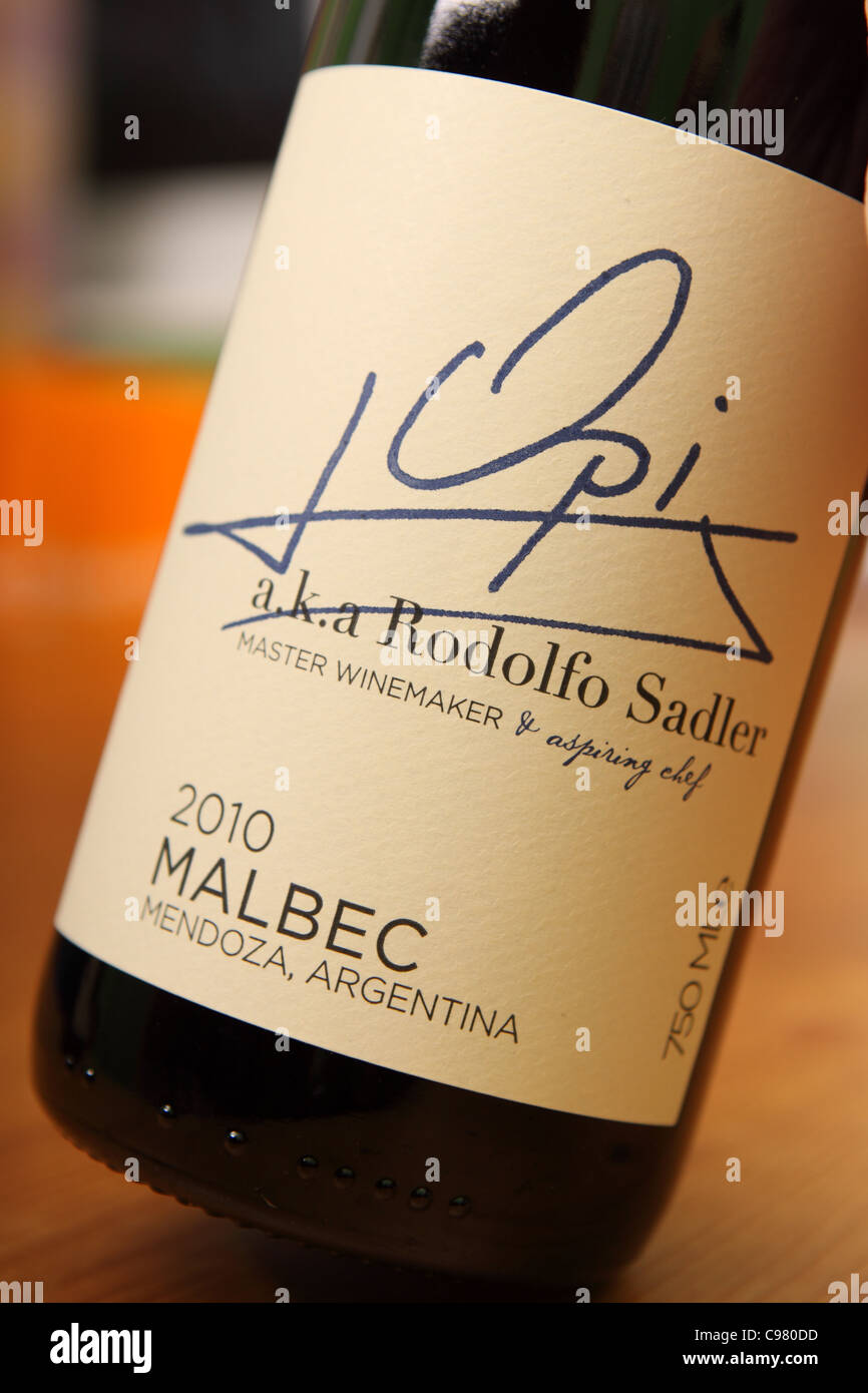 Rodolfo Sadler Opi Malbec vino rosso dal Maipu regione di Mendoza Argentina Foto Stock