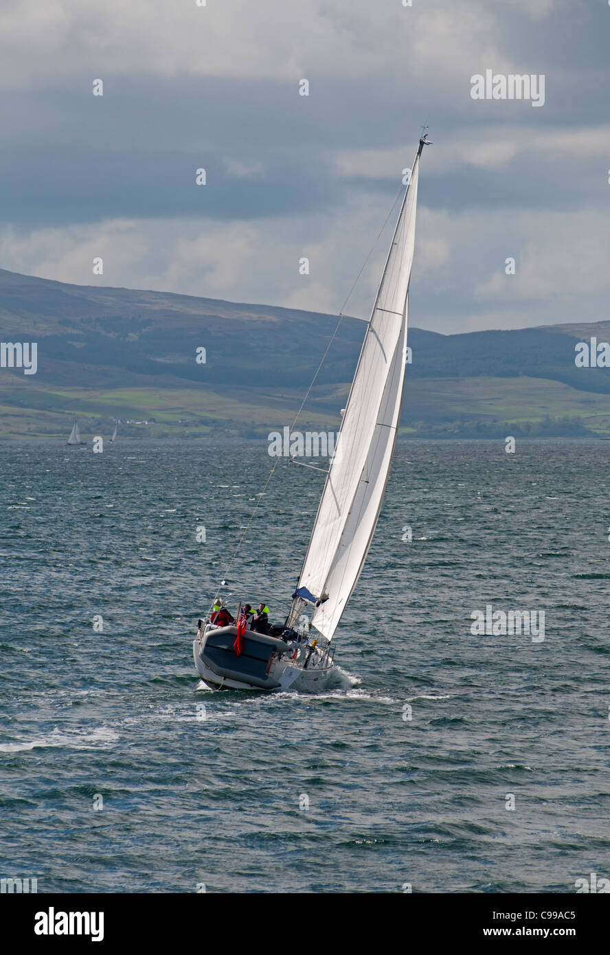 Nautica da diporto nel suono di Mull, Lochaline, Scozia. SCO 7742 Foto Stock