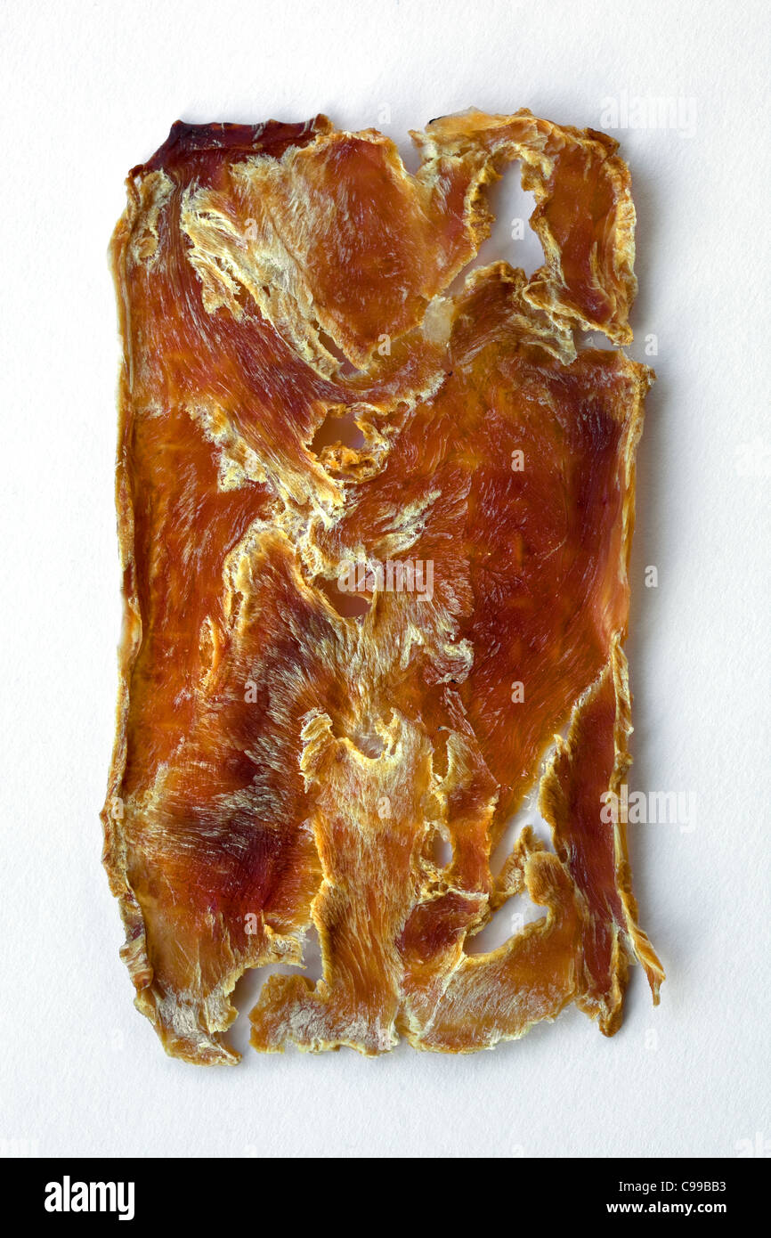Jerky di carne di coccodrillo essiccato - un esempio dello strano o strano cibo mangiato dalle persone di tutto il mondo Foto Stock